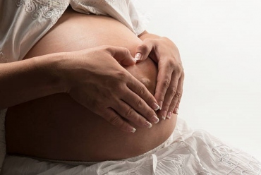 Preventing Pregnancy Stretch Marks: How to Prevent and Reduce Your Tiger Stripes